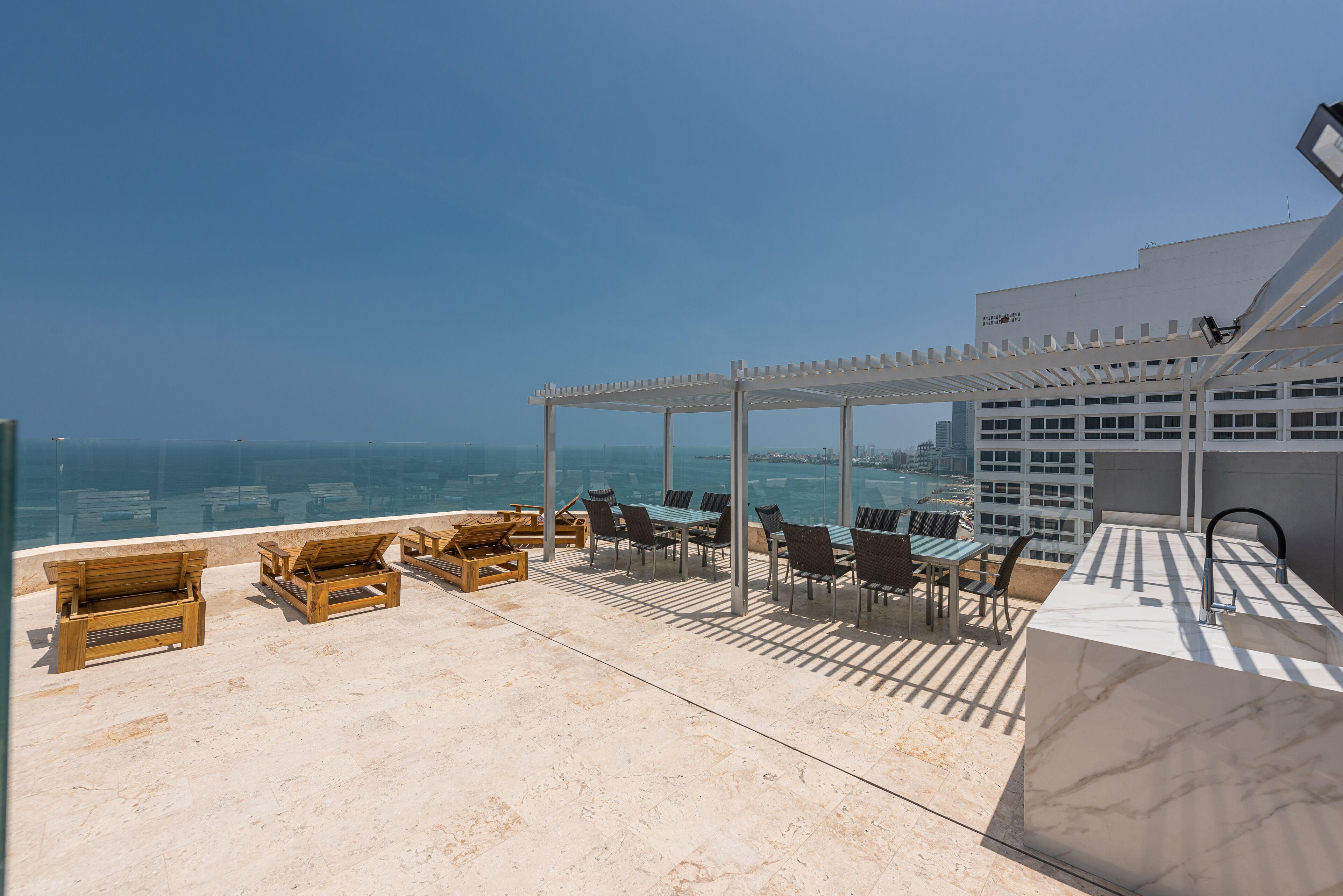 Regatta Hotel