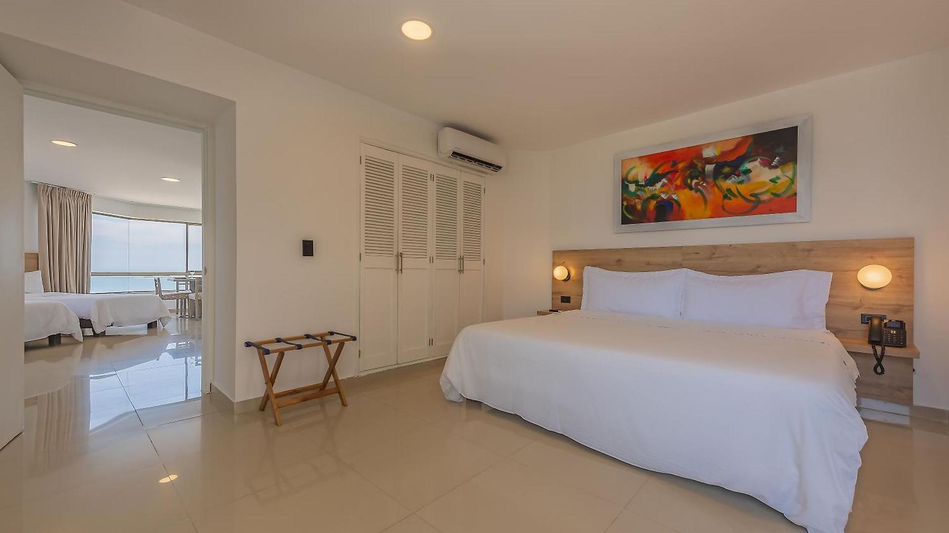 Regatta Hotel