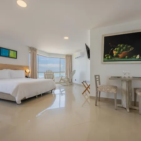 Regatta Hotel